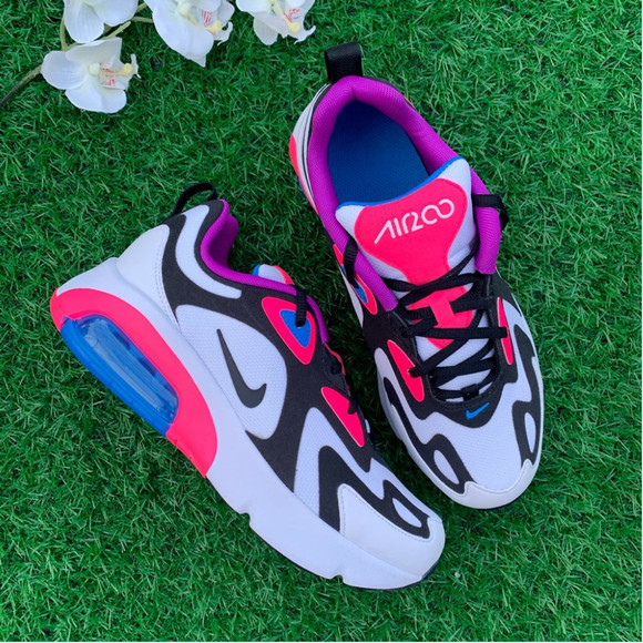 Nike Air Max 200 Womens - Picture 2 of 5